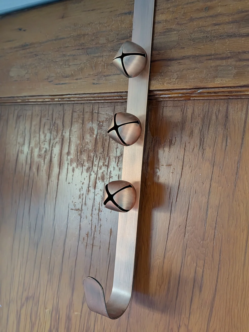 Copper Sleigh Bell Wall Hook Rack - Home Wall Decor Stocking Hanger